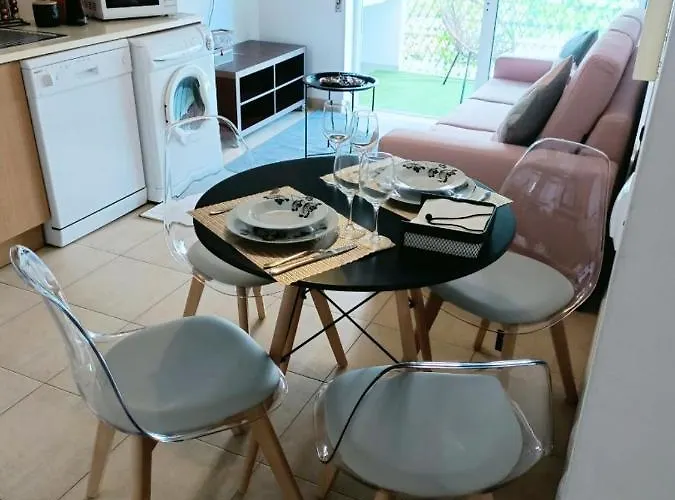 S. Soares Riviera Flat